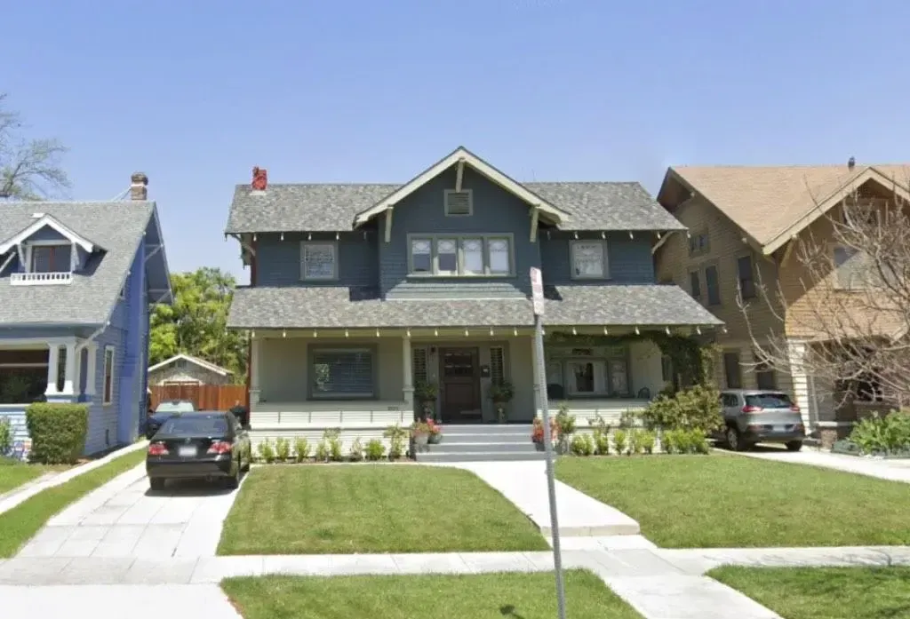 3525 South Bronson Ave. — photograph 6