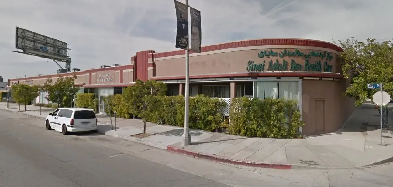 Pico Deco: The Pico Palace, 6081 W Pico