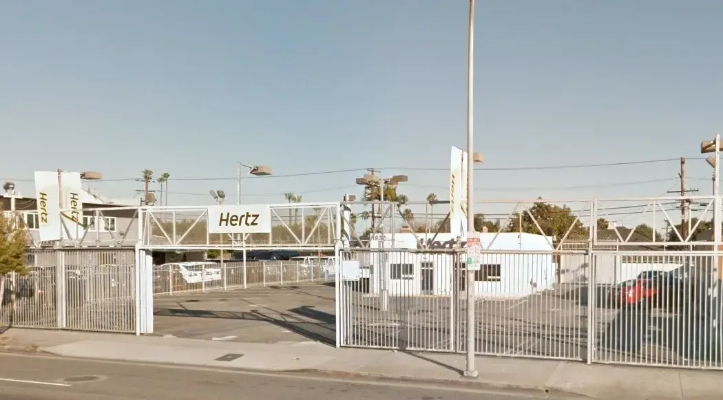 La Cienega Motel — 1725 So. La Cienega — photograph 17