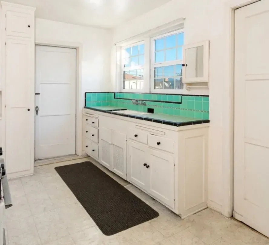 The House at 1408 W 35th St...and then some — photograph 17